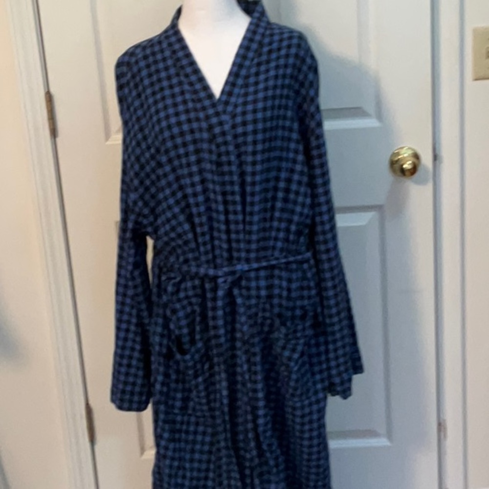 FASHGUOIM MENS ROBE SIZE XXL NWOT